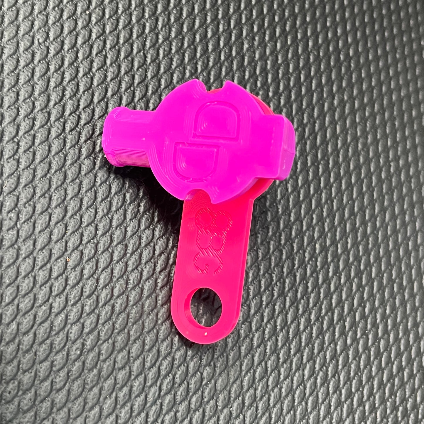 Fluezy Keyring