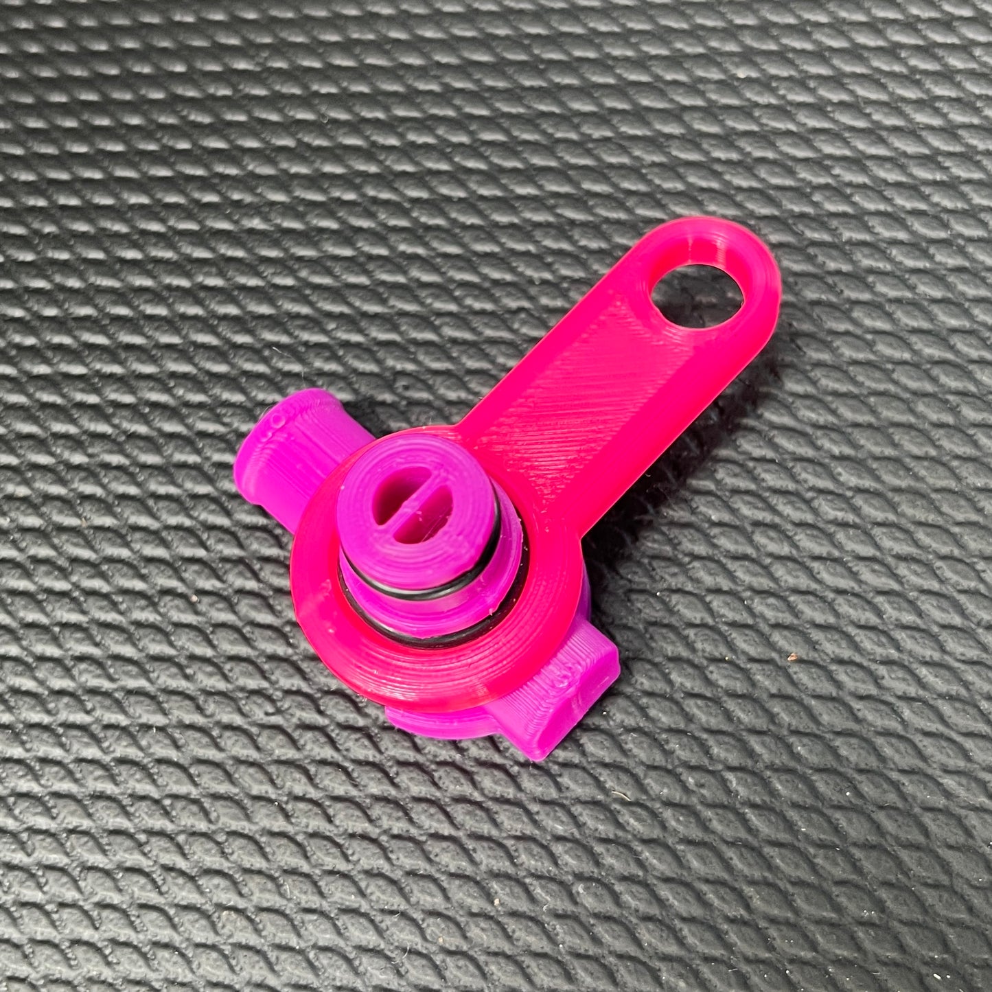 Fluezy Keyring