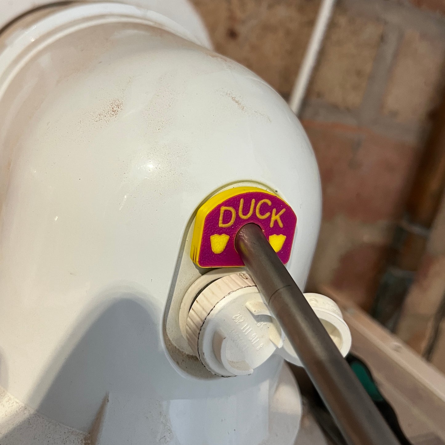 8mm Integrity Duck Plug for Worcester Bosch Horizontal Flues Wrong Coloured